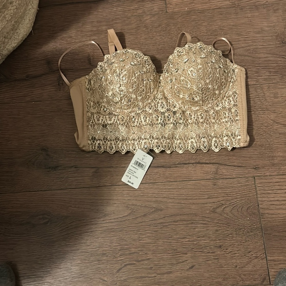 Windsor top !NEW WITH TAGS!